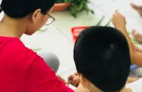 Hội Chứng Tự Kỷ Là Như Thế Nào? Nguyên Nhân Ở Đâu?