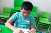 Thanh Thiếu Niên Có Mắc Hội Chứng Tự Kỷ Không?