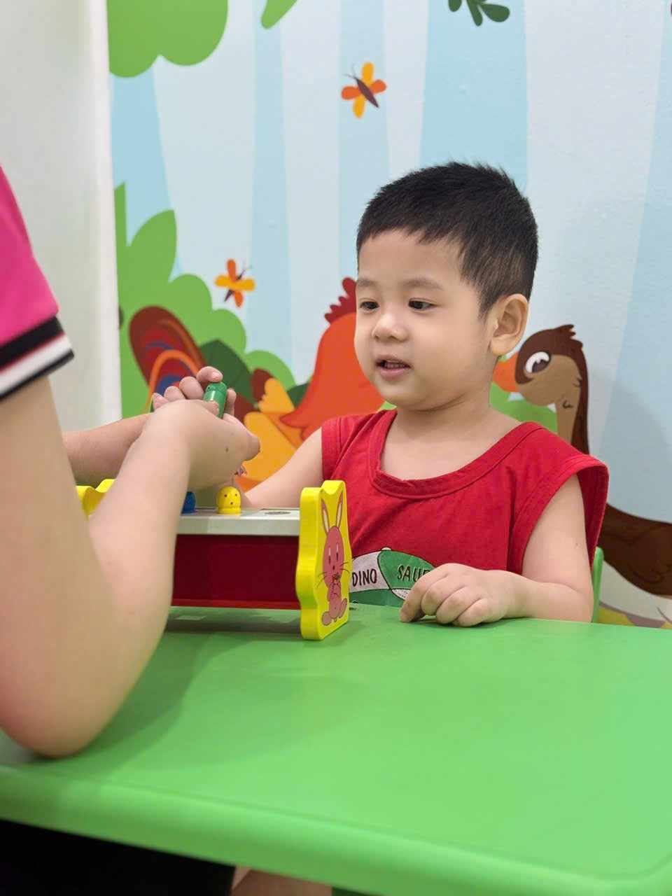7 Dấu hiệu cảnh báo trẻ chậm nói cần can thiệp sớm – Đừng chủ quan!